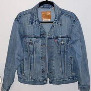 Levi’s Denim Jacket Medium awash